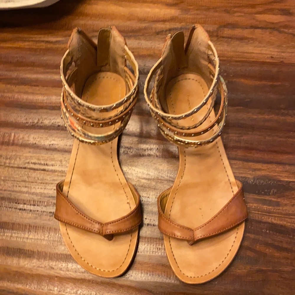 Size W 6.5.  Brand francesca’s